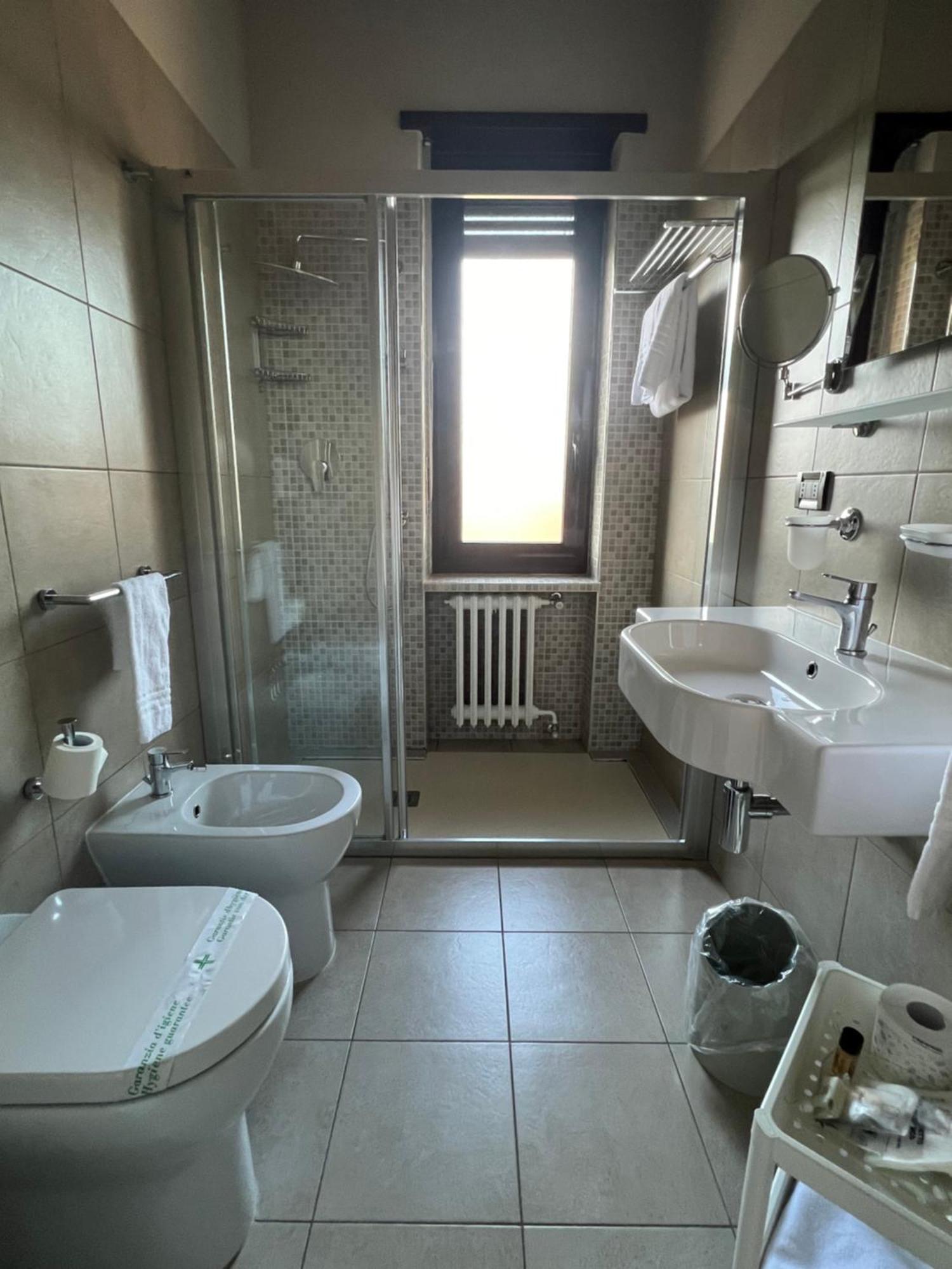 Hotel La Pace San Mauro Torinese Zewnętrze zdjęcie