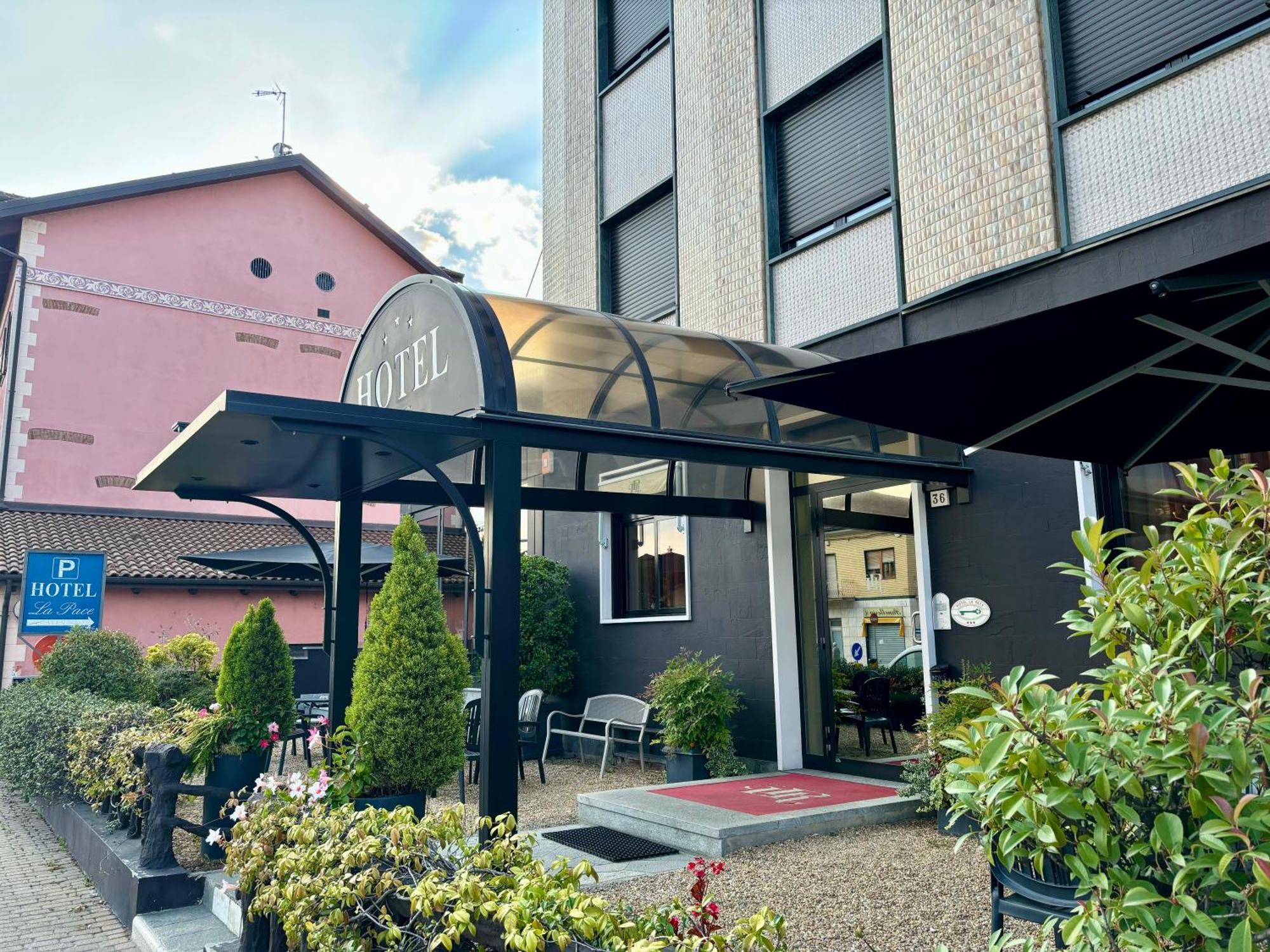 Hotel La Pace San Mauro Torinese Zewnętrze zdjęcie